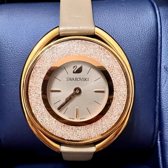 Swarovski Crystal Crystalline Oval Rose Gold Tone Watch 5158544 Preowned Swarovski Crystal Crystalline Oval Rose Gold Tone Wrist  main image 2